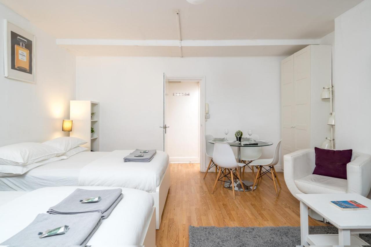 Soho & Covent Garden Apartment, Sleeps 3 런던 외부 사진